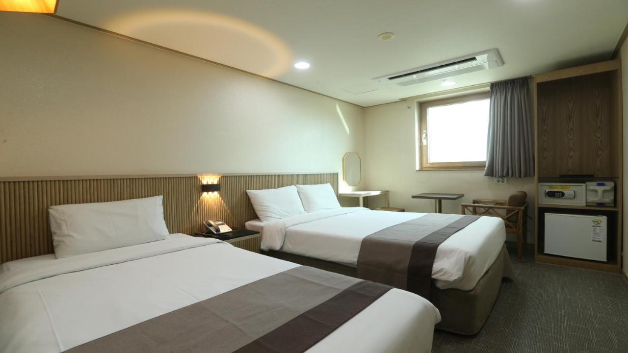 סיאול Golden City Hotel Dongdaemun מראה חיצוני תמונה