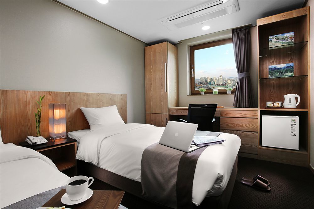 סיאול Golden City Hotel Dongdaemun מראה חיצוני תמונה